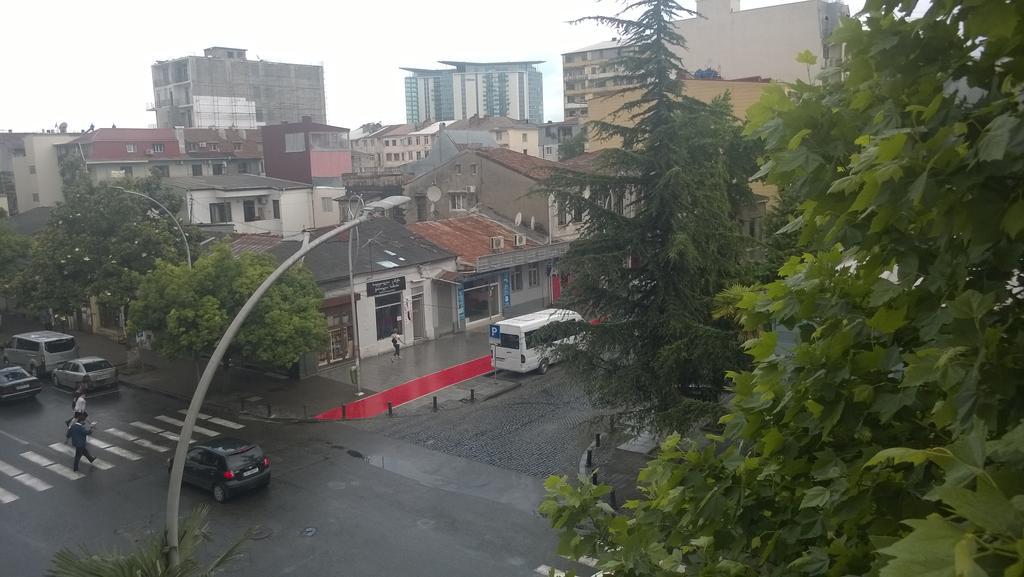 Apartment Georgy Batumi Luaran gambar