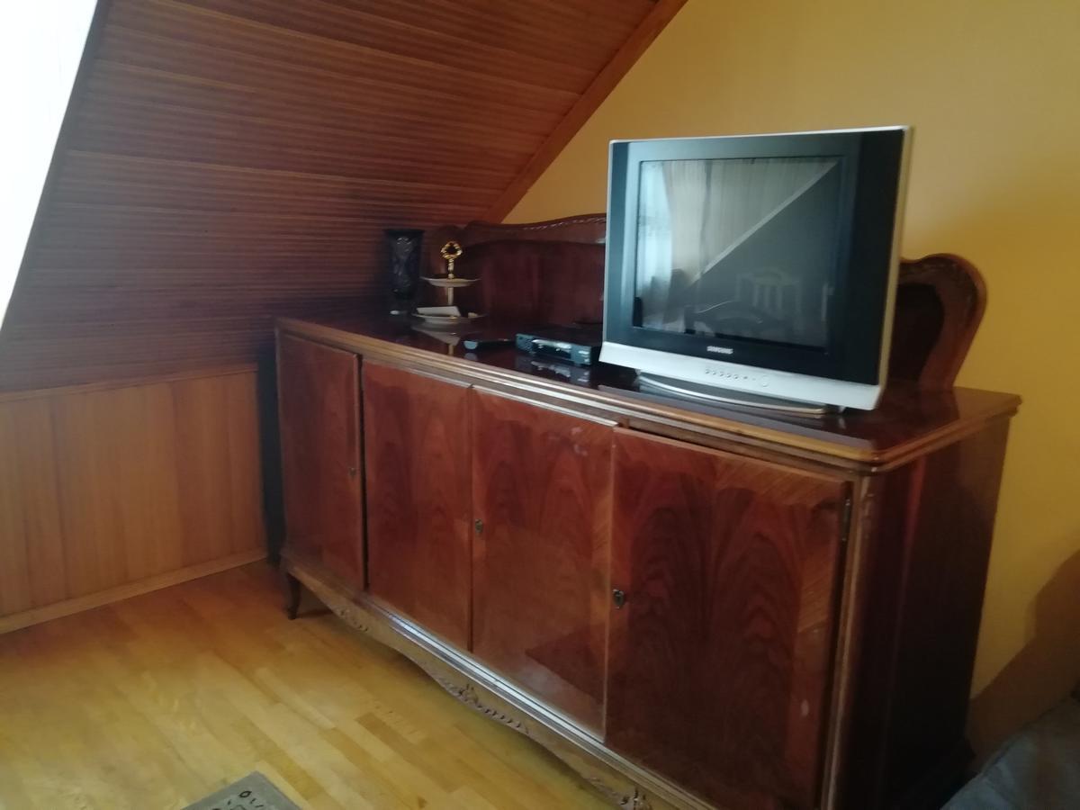 Apartment Georgy Batumi Luaran gambar