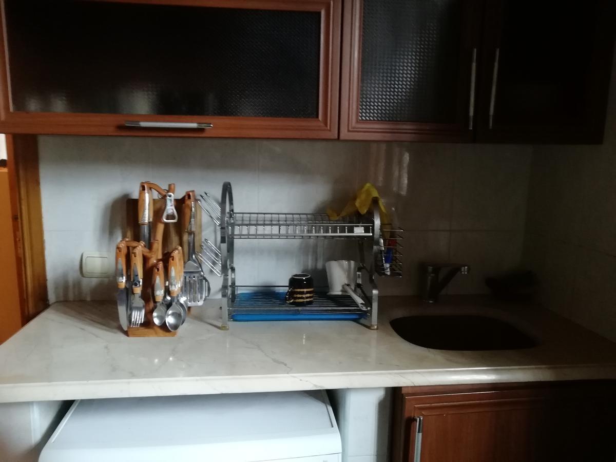Apartment Georgy Batumi Luaran gambar