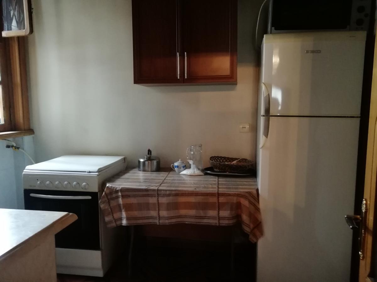 Apartment Georgy Batumi Luaran gambar