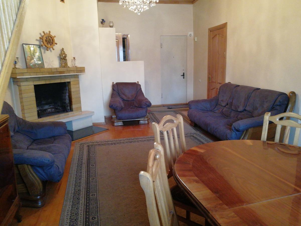 Apartment Georgy Batumi Luaran gambar
