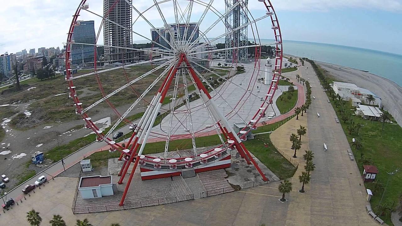 Apartment Georgy Batumi Luaran gambar